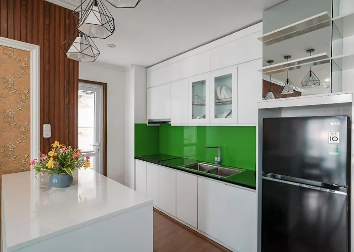 Three-bedroom House With Sea View Appartement *